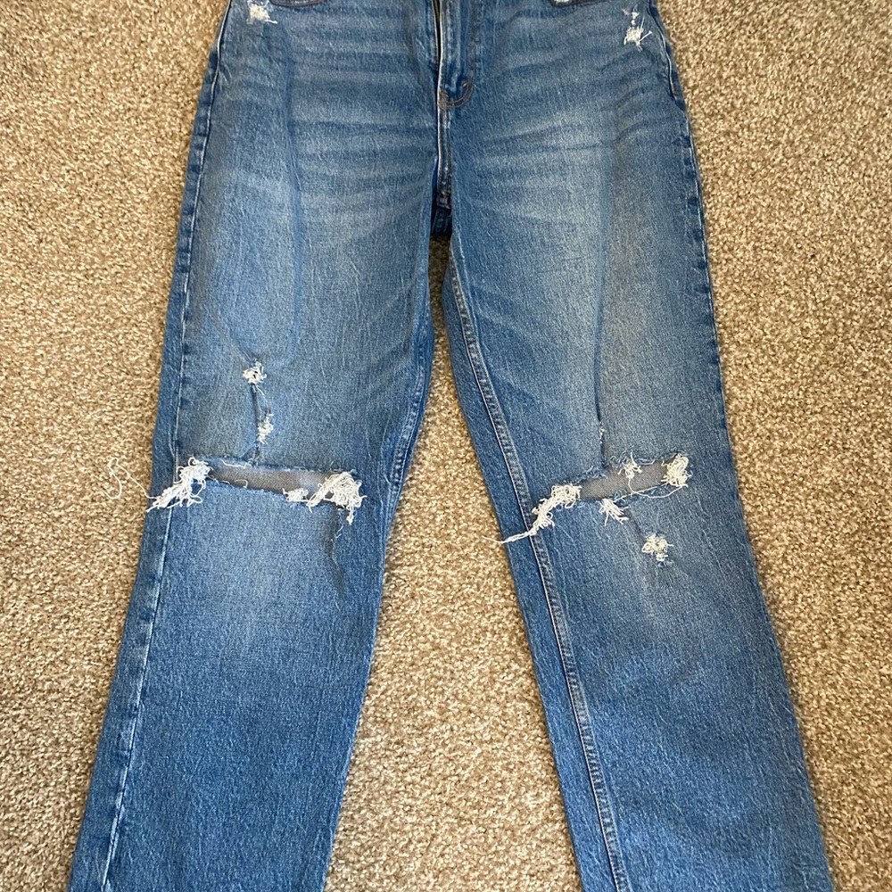 Abercrombie short length jeans